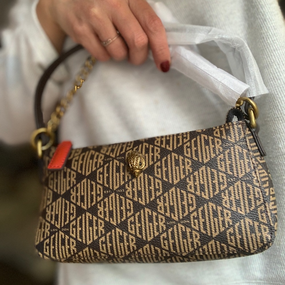 Authentic KURT GEIGER LONDON SIGNATURE ZIP WRISTLET/BAG ...Summer Perfect!